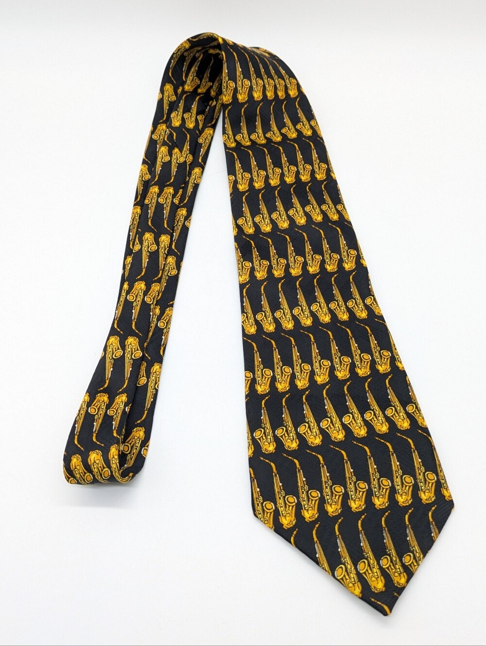 Vintage Albert Elovita Black Yellow Golden Saxophone Novelty Men's Tie